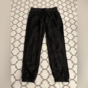 Athleta Cabo Linen Jogger Pants Women's Size 0 Black Lightweight Zip Pockets